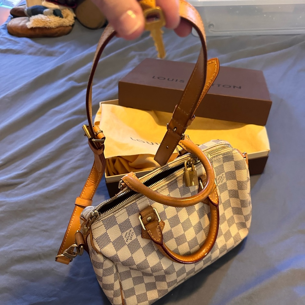 Louis Vuitton Speedy Bandoulière 25, strap, lock, and key, Damier Azur Canvas - Picture 1 of 3
